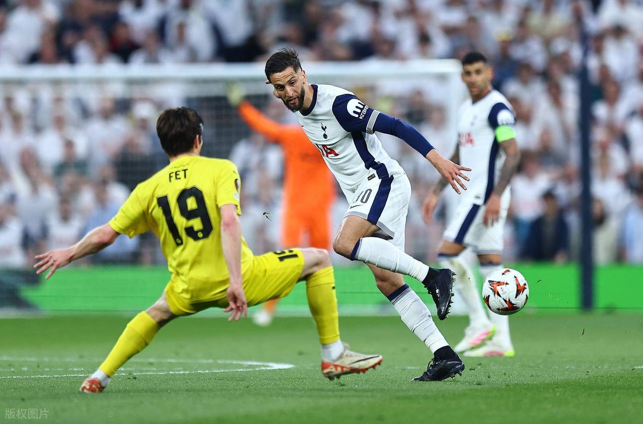 强调团队协 强调团队协